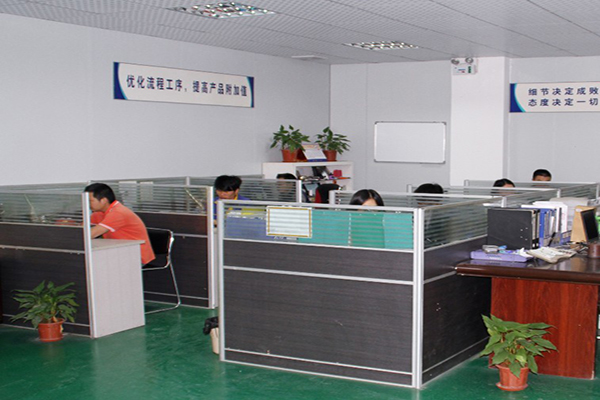 塑膠模具制造廠——智能手環外殼定制，找深圳博騰納