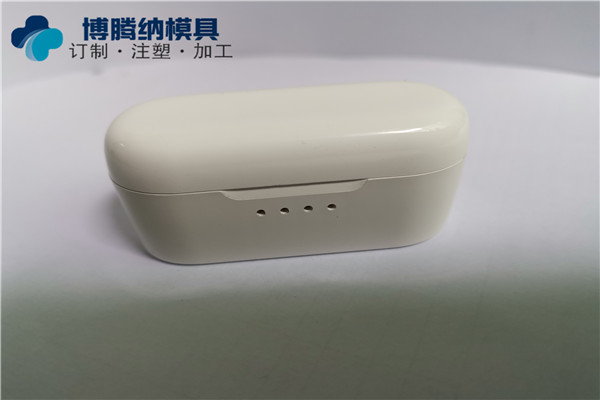 塑膠模具廠——博騰納專注為客戶打造高品質模具